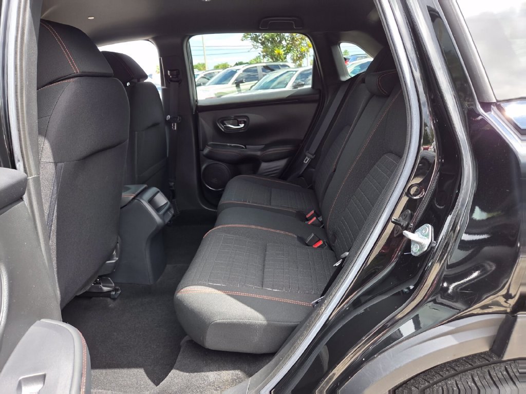 Certified 2024 Honda HR-V Sport image 11