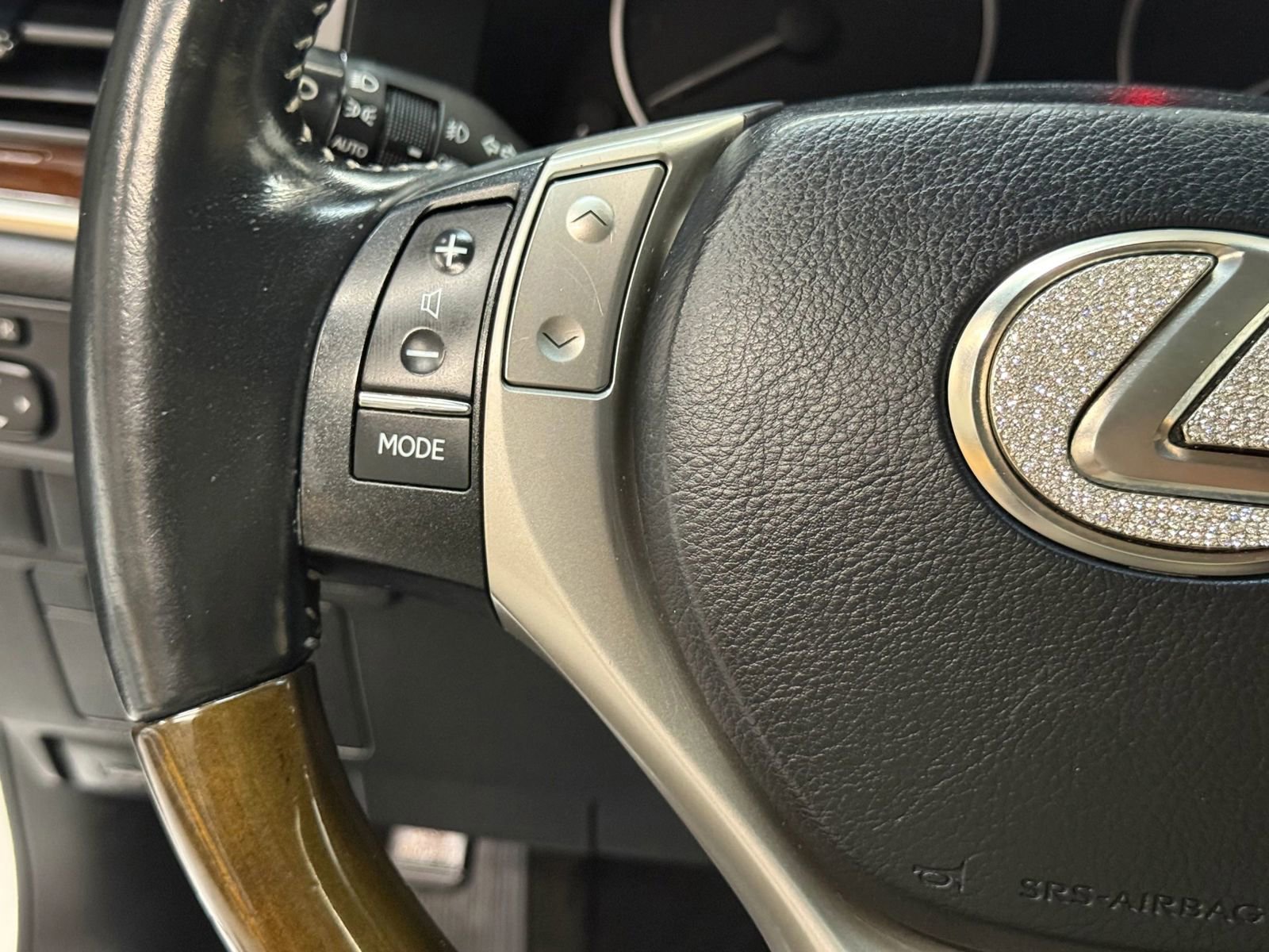 Used 2013 Lexus ES 350 w/ Luxury Pkg image 28