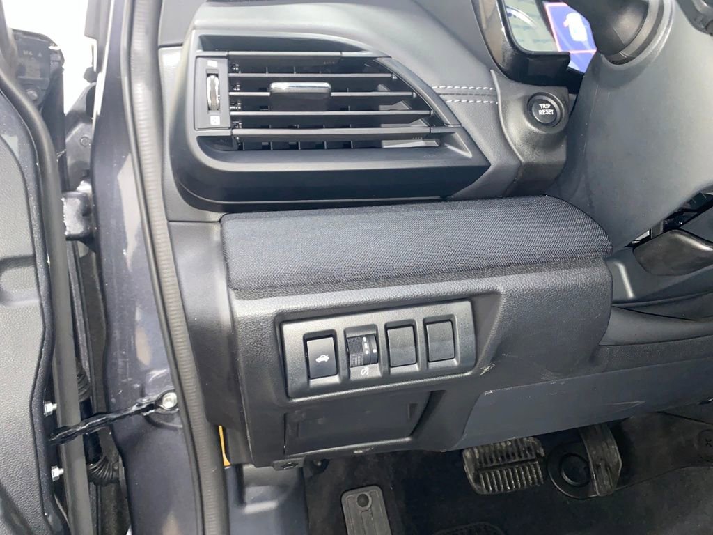 Certified 2025 Subaru Legacy Premium image 30