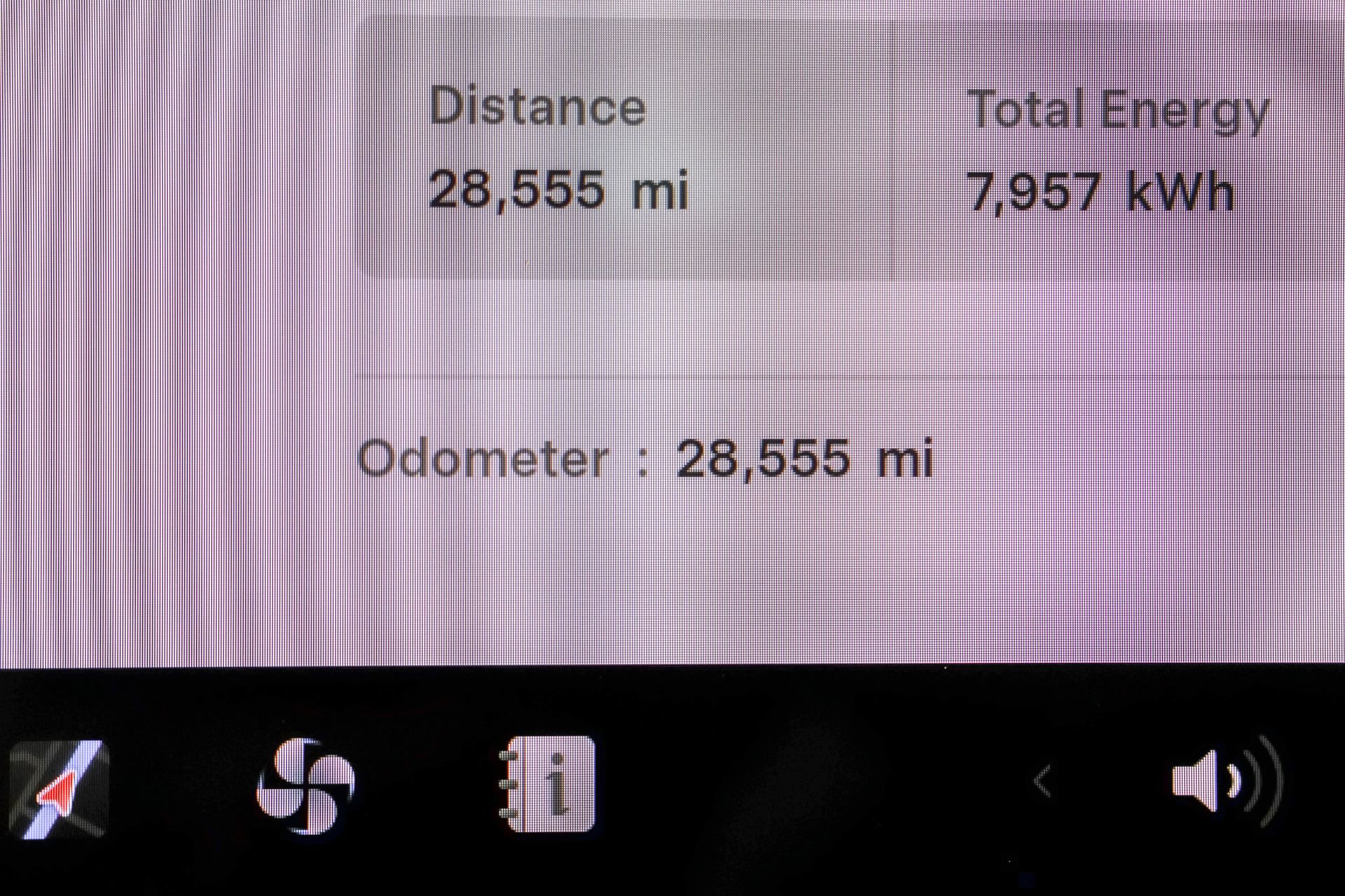 Used 2023 Tesla Model 3 Performance image 27