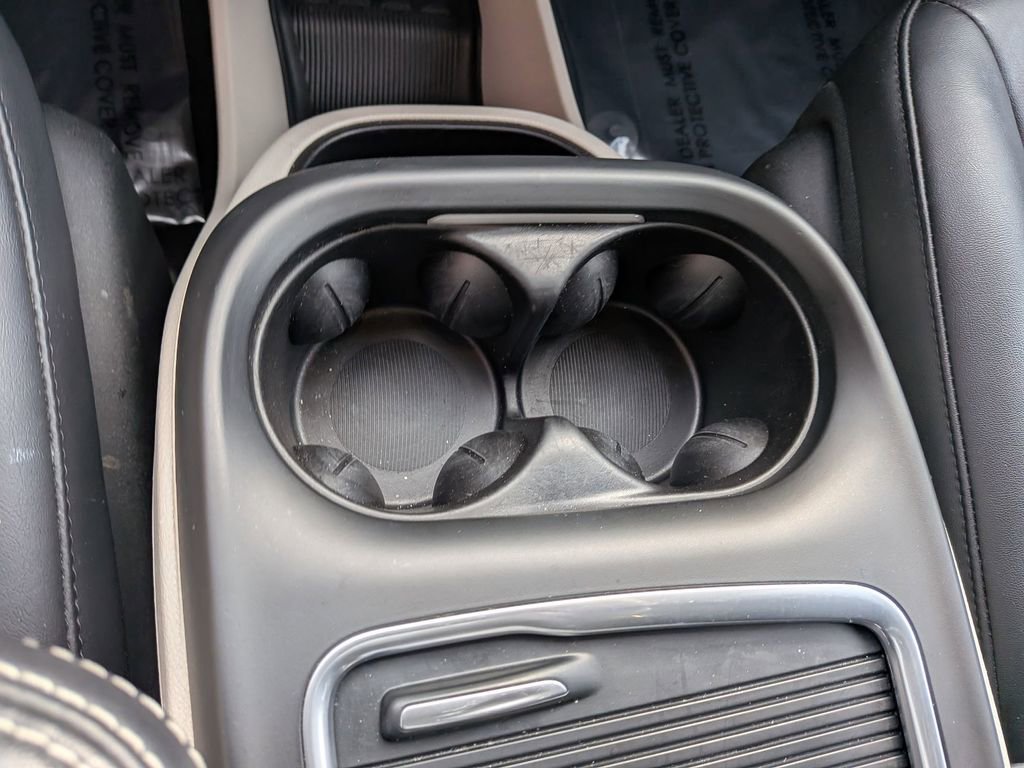 Used 2024 Chrysler Pacifica Touring-L image 20