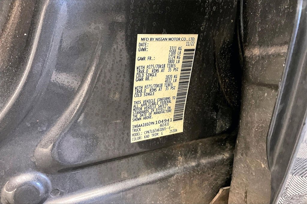 Used 2023 Nissan Titan PRO-4X image 32