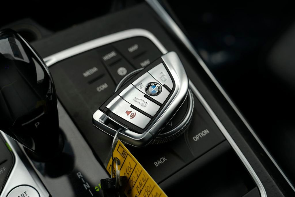 Used 2021 BMW 430i Convertible w/ Premium Package image 58