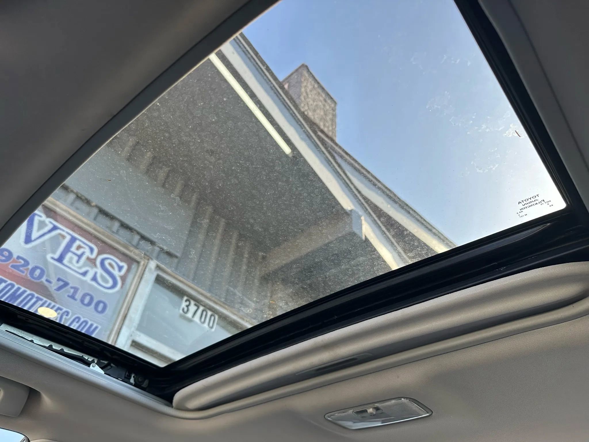 Used 2017 Toyota Corolla XLE w/ Carpet Mat Package (TMS) image 25