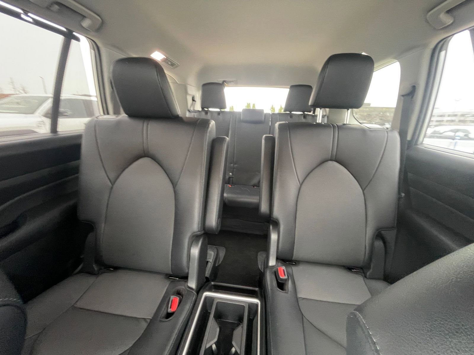 Used 2025 Toyota Grand Highlander FWD image 39