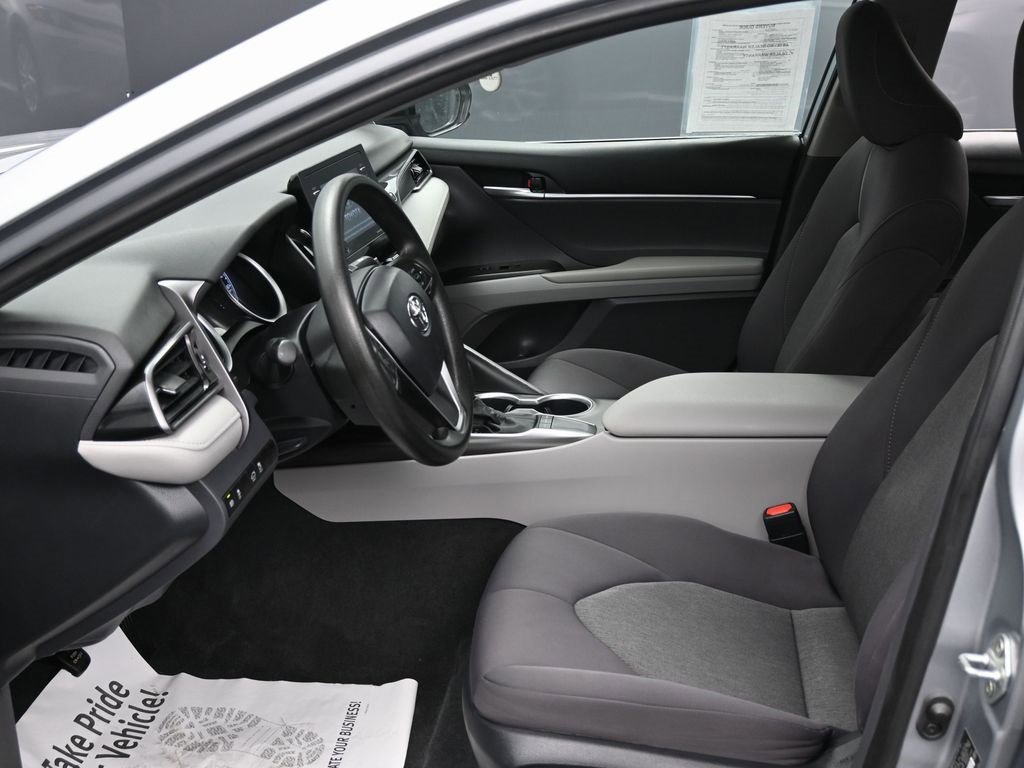 Used 2024 Toyota Camry LE image 14