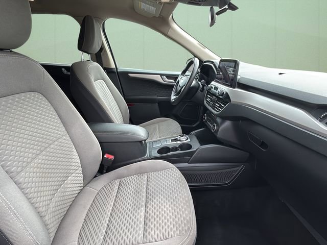 Used 2020 Ford Escape SE AWD/4WD image 40