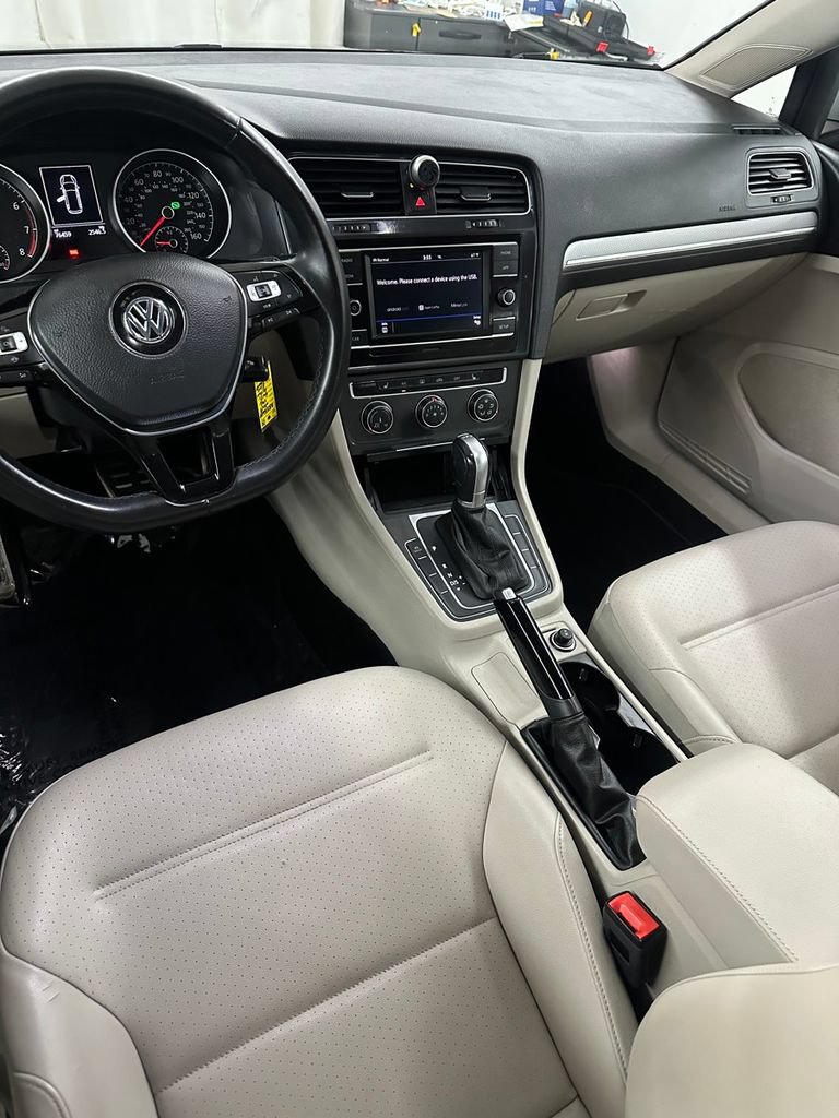 Used 2019 Volkswagen Golf Alltrack S AWD/4WD image 22