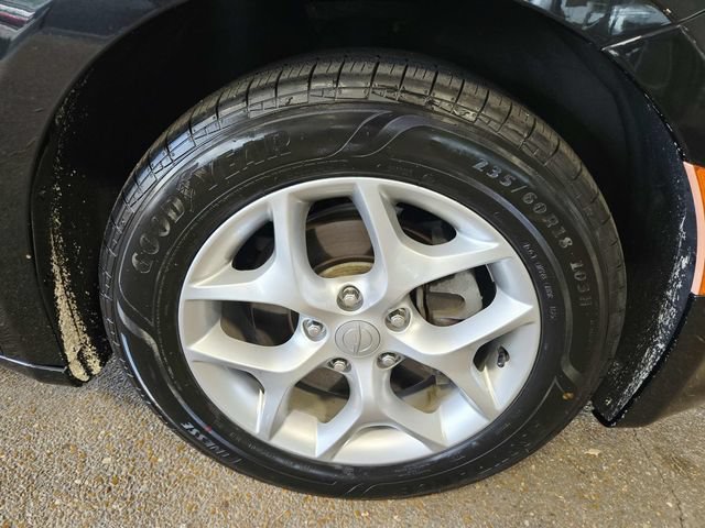 Used 2019 Chrysler Pacifica Touring Plus w/ Advanced Safetytec Group FWD image 15