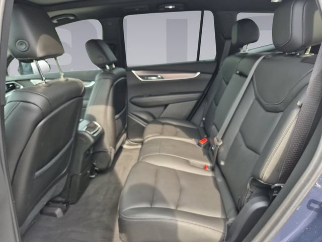 Used 2024 Cadillac XT6 Luxury w/ LPO, Floor Liner Package AWD/4WD image 16