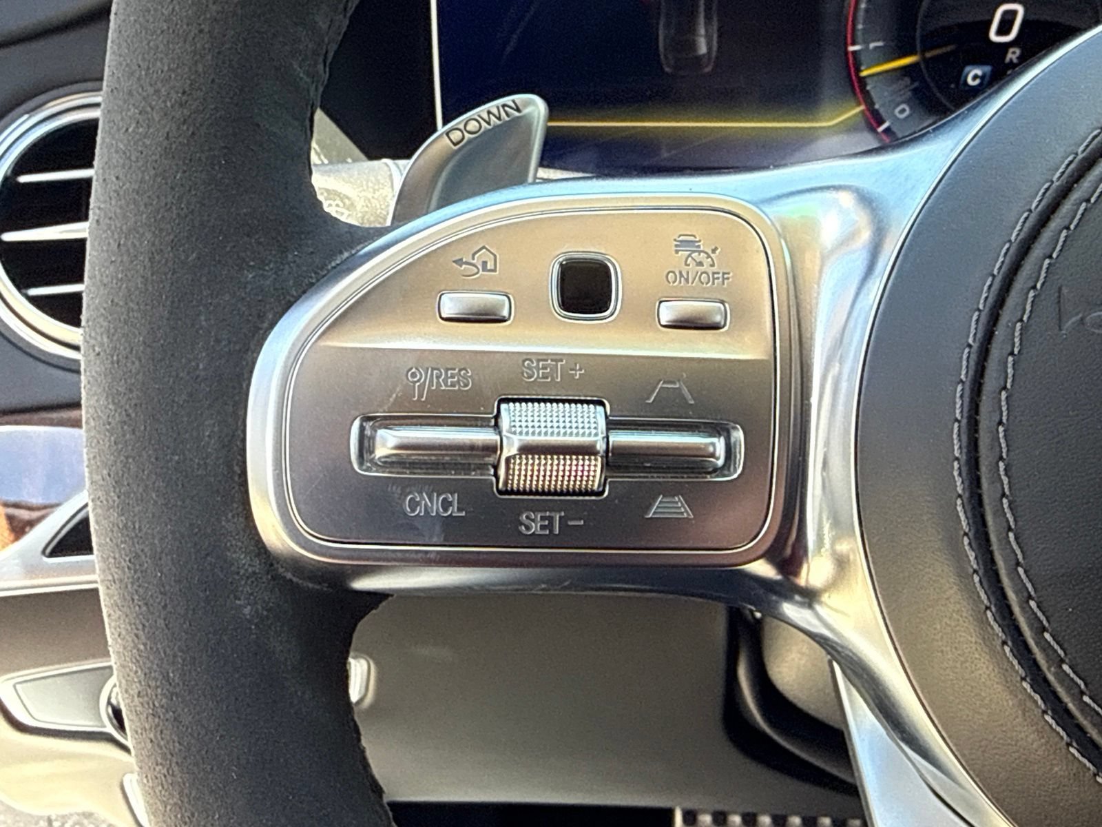 Used 2019 Mercedes-Benz S 63 AMG S 4MATIC Sedan image 29