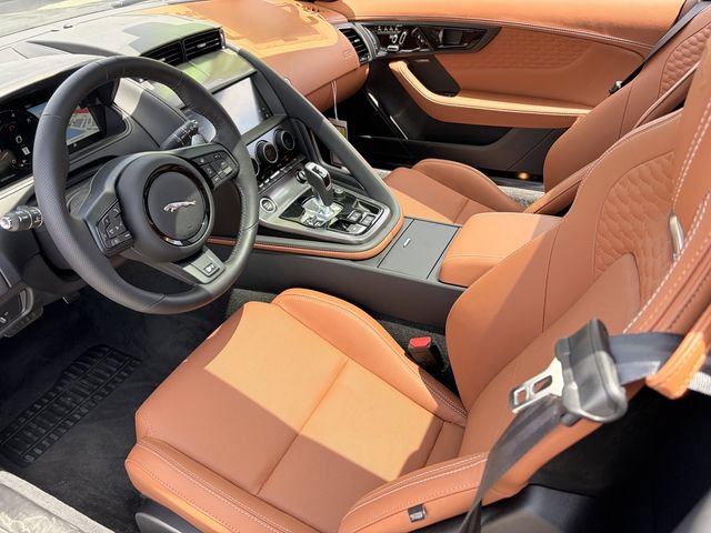 Used 2024 Jaguar F-TYPE R AWD/4WD image 6