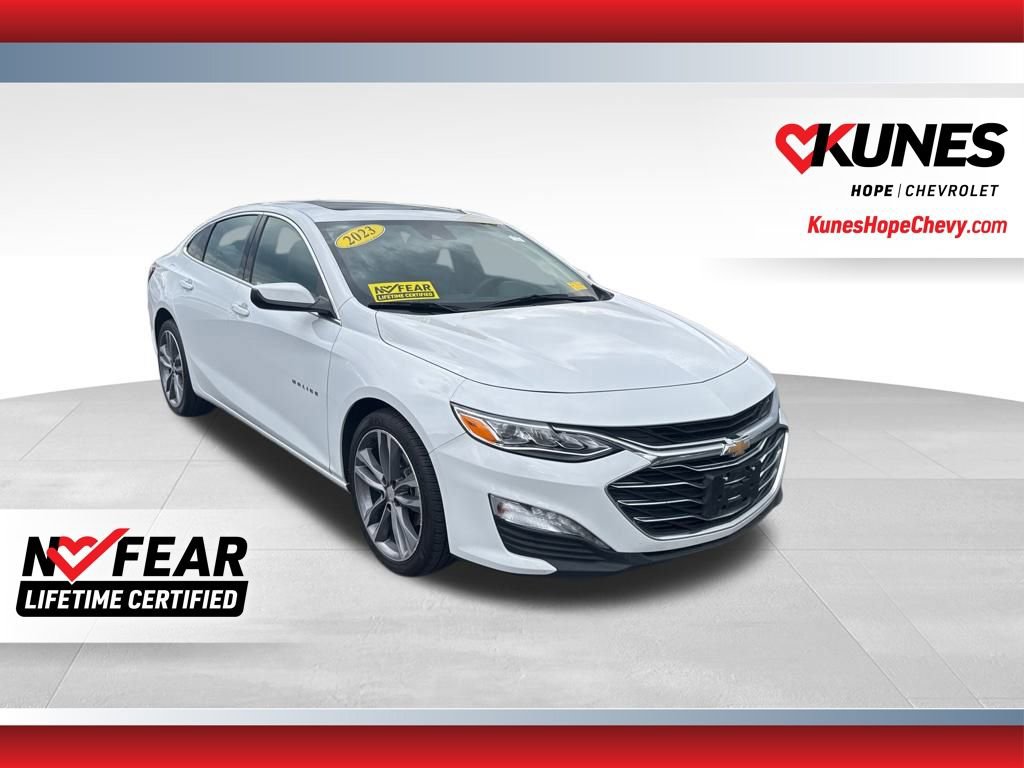 Used 2024 Chevrolet Malibu LT image 1