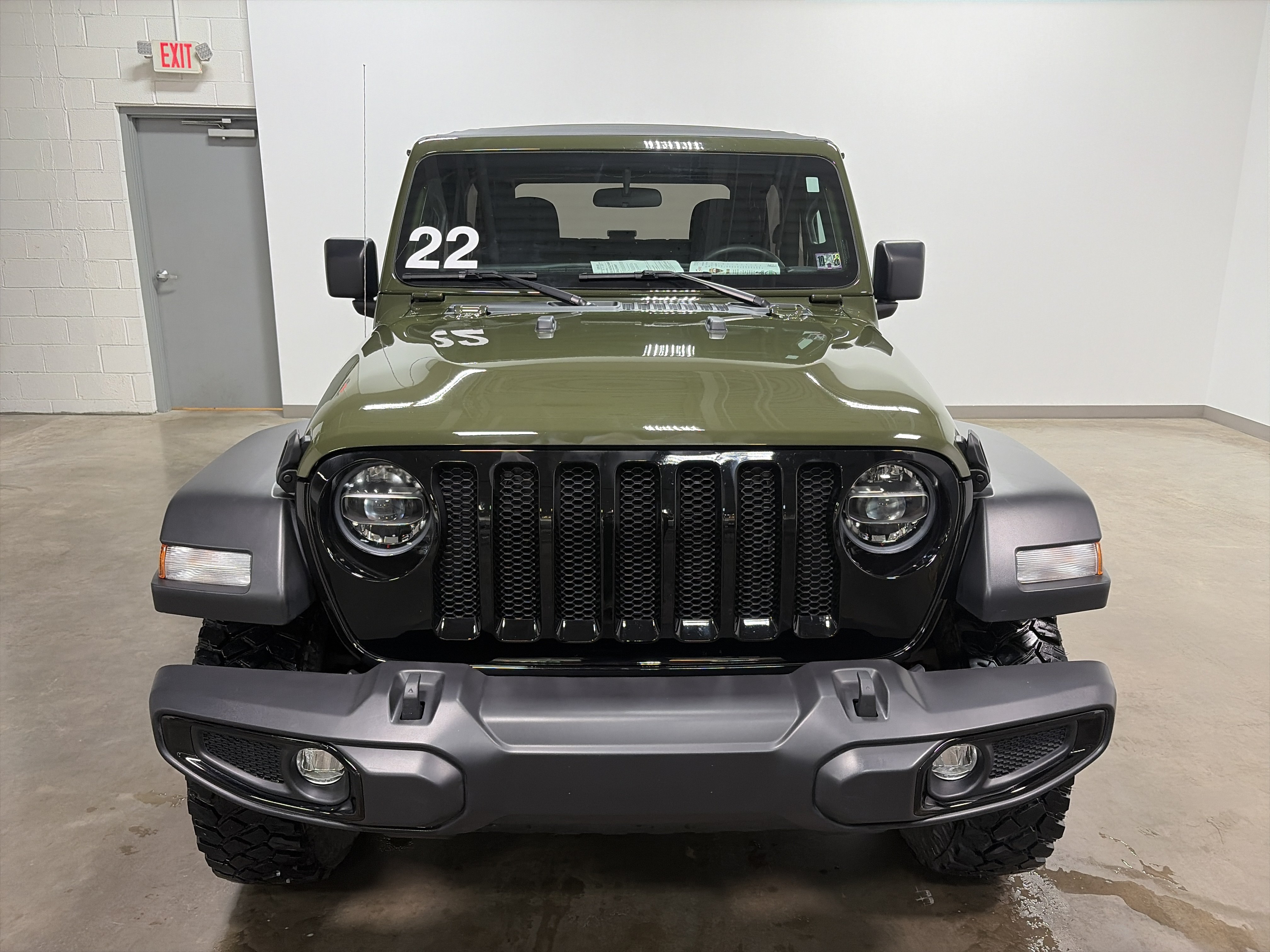Used 2022 Jeep Wrangler Sport AWD/4WD image 8