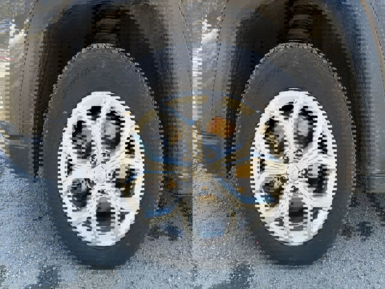 Used 2024 Jeep Compass Latitude image 10