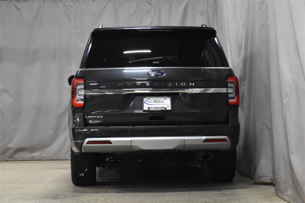 Used 2024 Ford Expedition Limited image 7