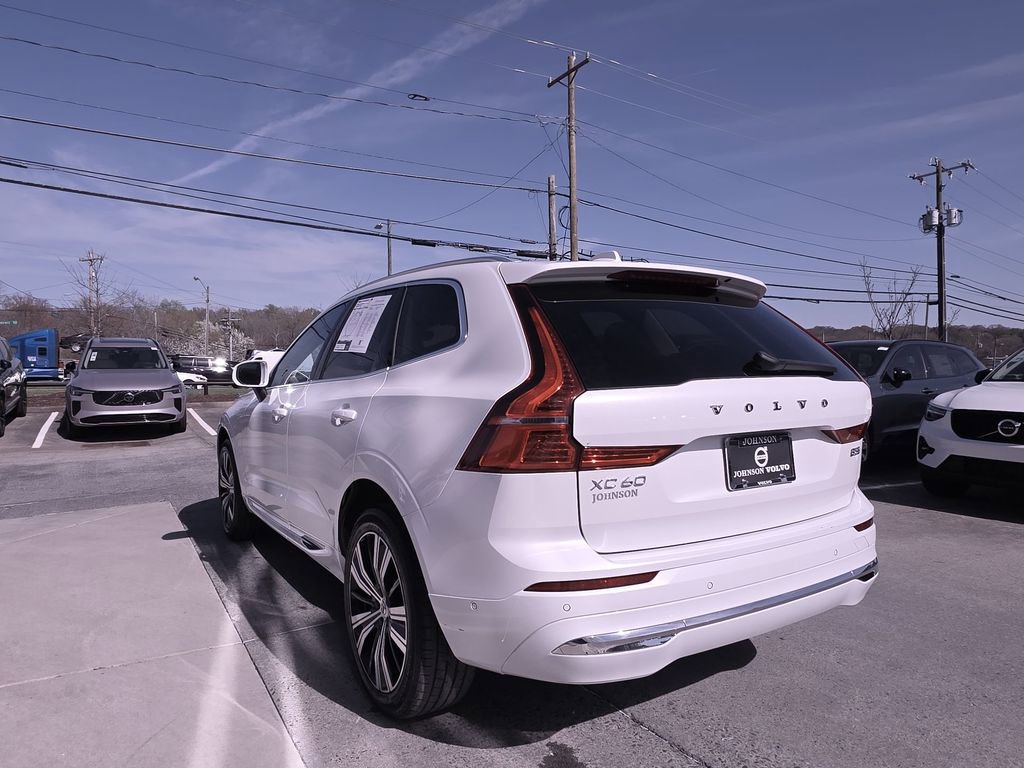 Used 2023 Volvo XC60 B5 Plus w/ Climate Package image 9