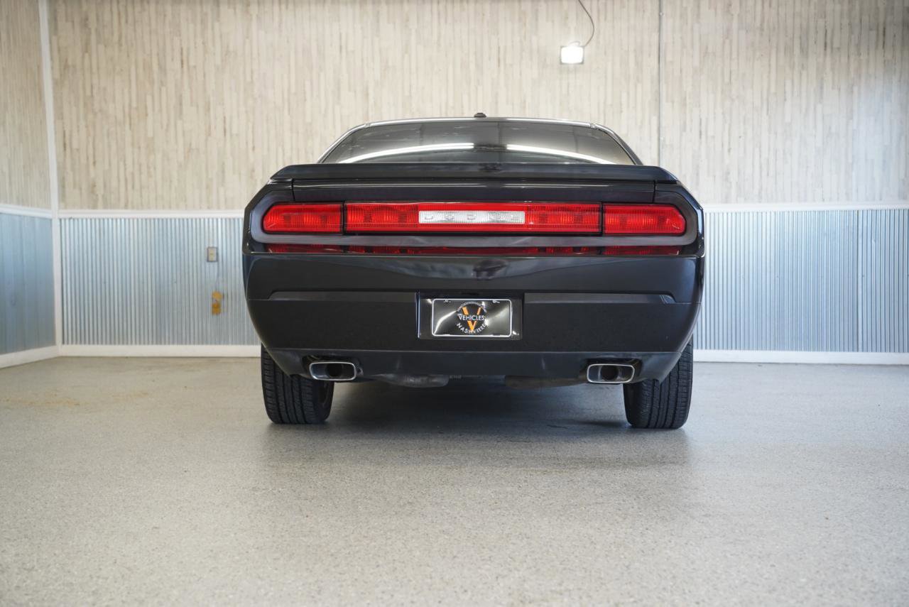 Used 2010 Dodge Challenger R/T image 8