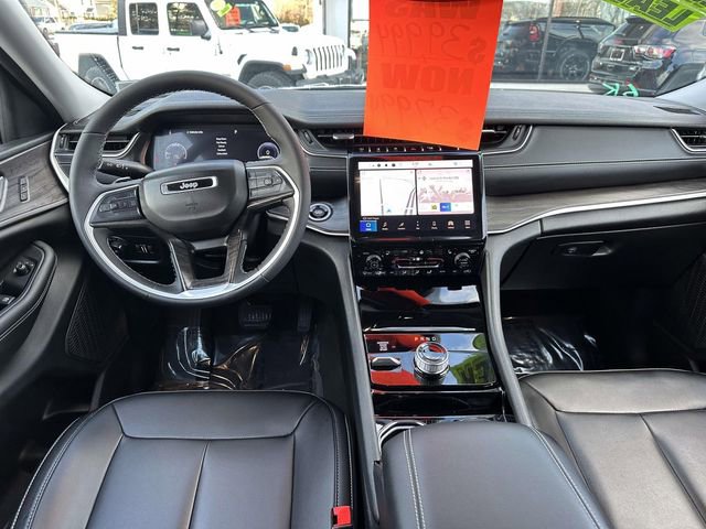 Certified 2023 Jeep Grand Cherokee L Limited image 9