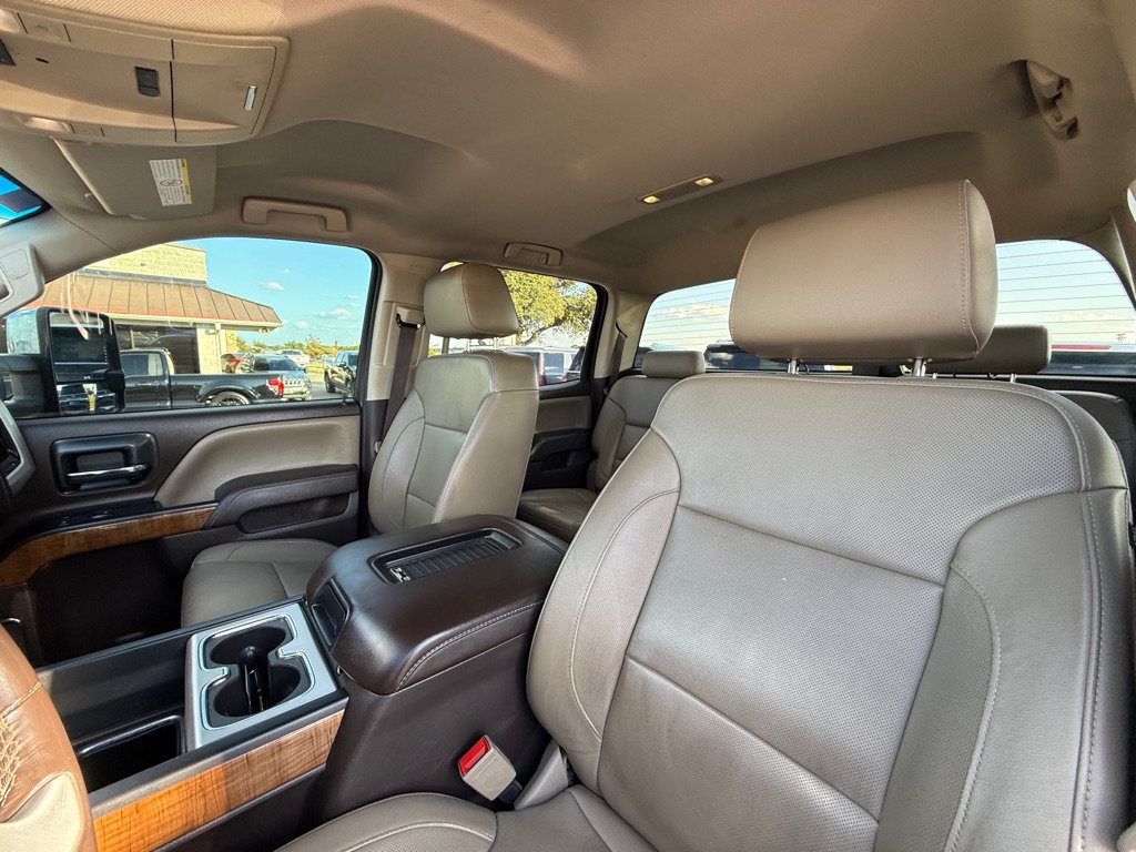 Used 2019 GMC Sierra 2500 SLT w/ Duramax Plus Package AWD/4WD image 21
