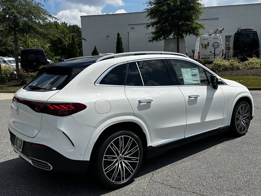 New 2027 Mercedes-Benz EQE 320+ SUV image 8