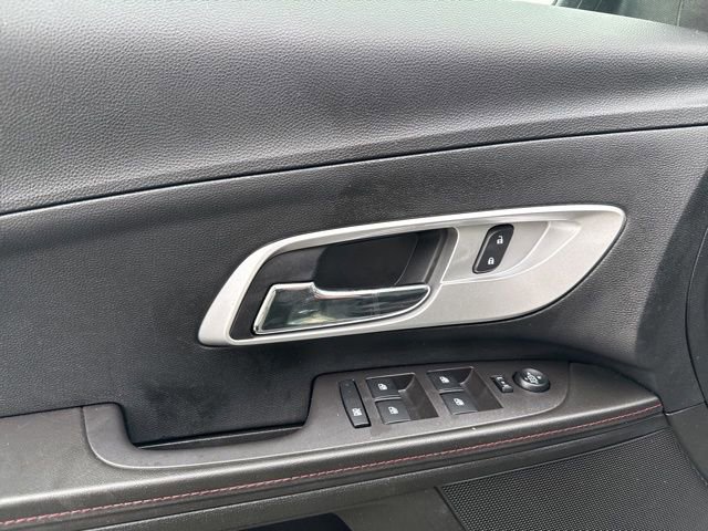 Used 2015 Chevrolet Equinox LTZ image 24