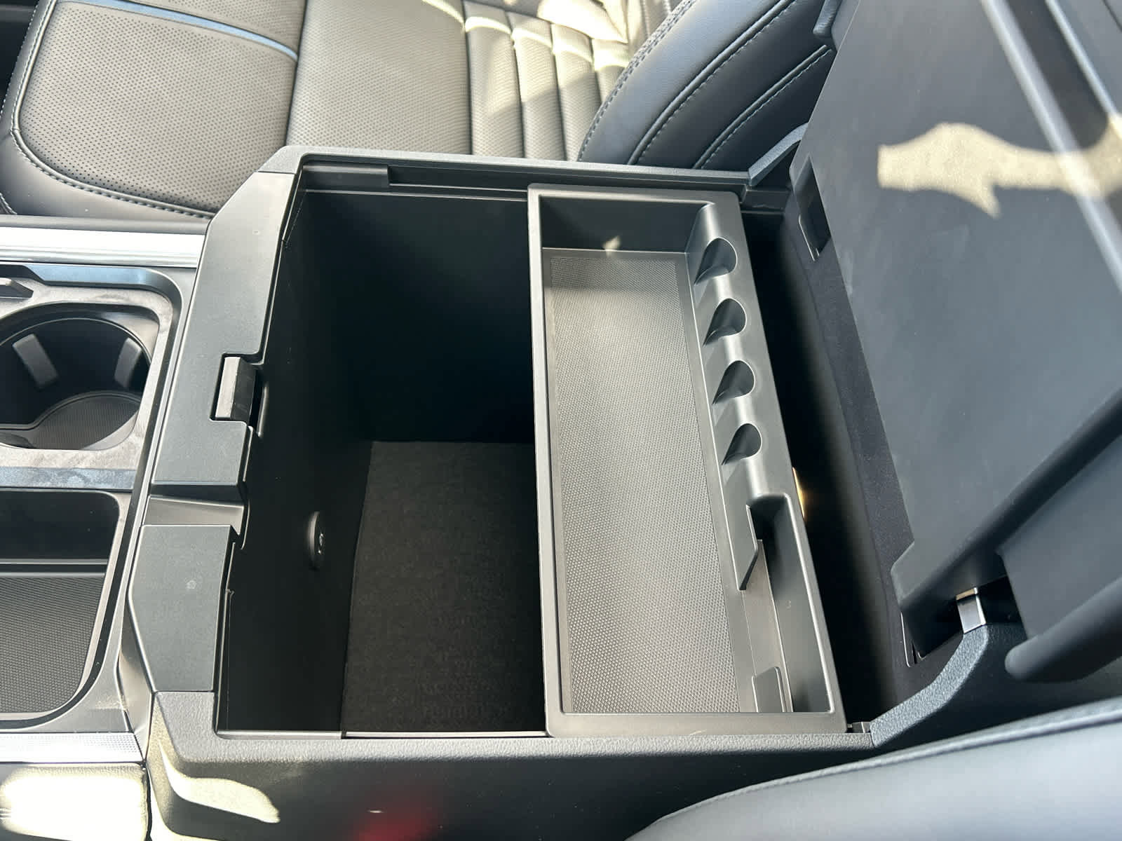 New 2026 Ford F350 Platinum w/ Tremor Off-Road Package image 80