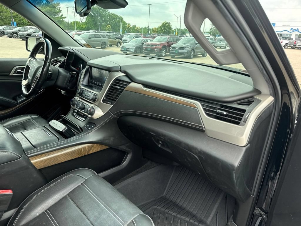 Used 2018 GMC Yukon Denali w/ Open Road Package AWD/4WD image 9