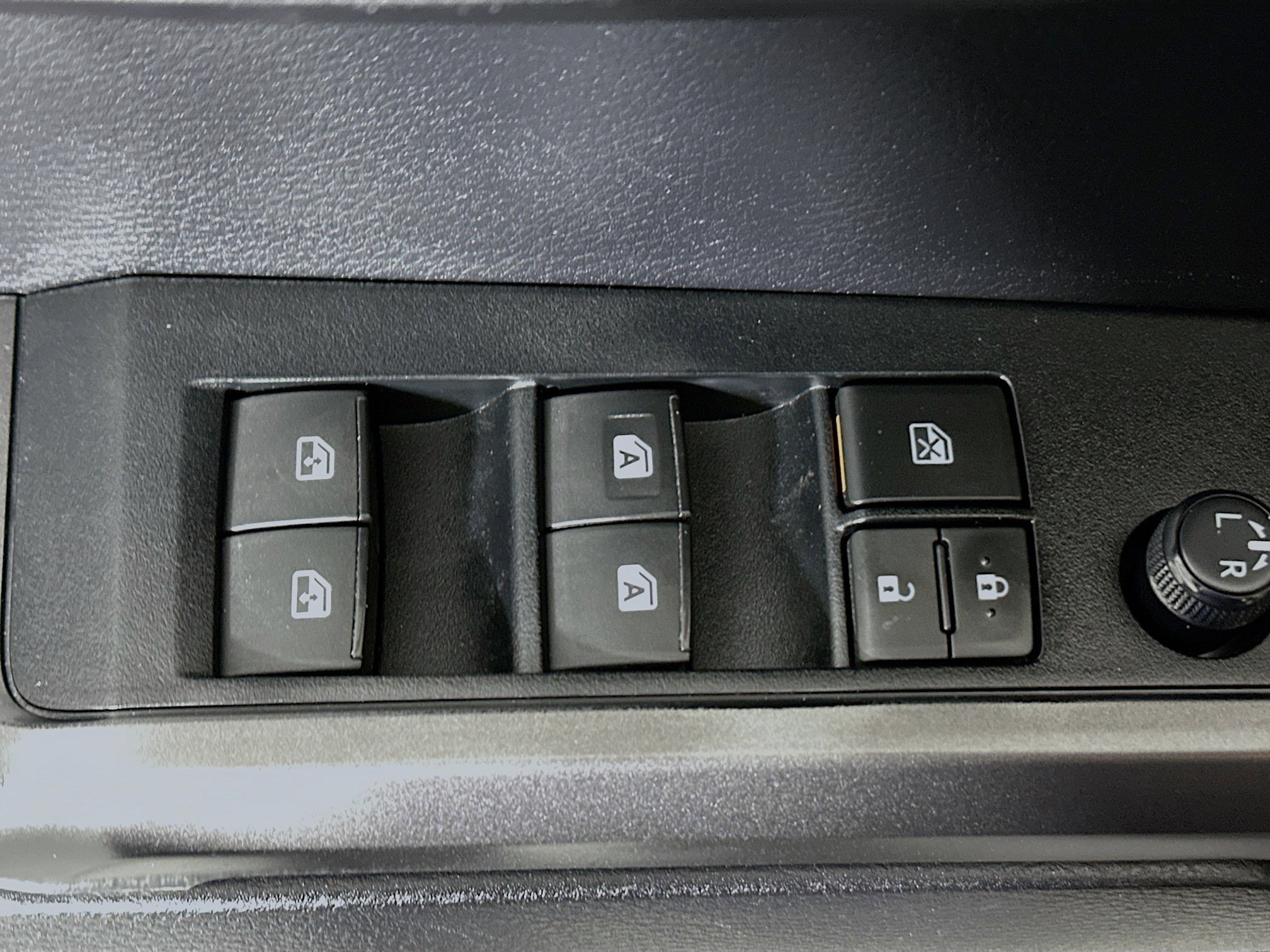 Used 2020 Toyota Tacoma TRD Sport image 14