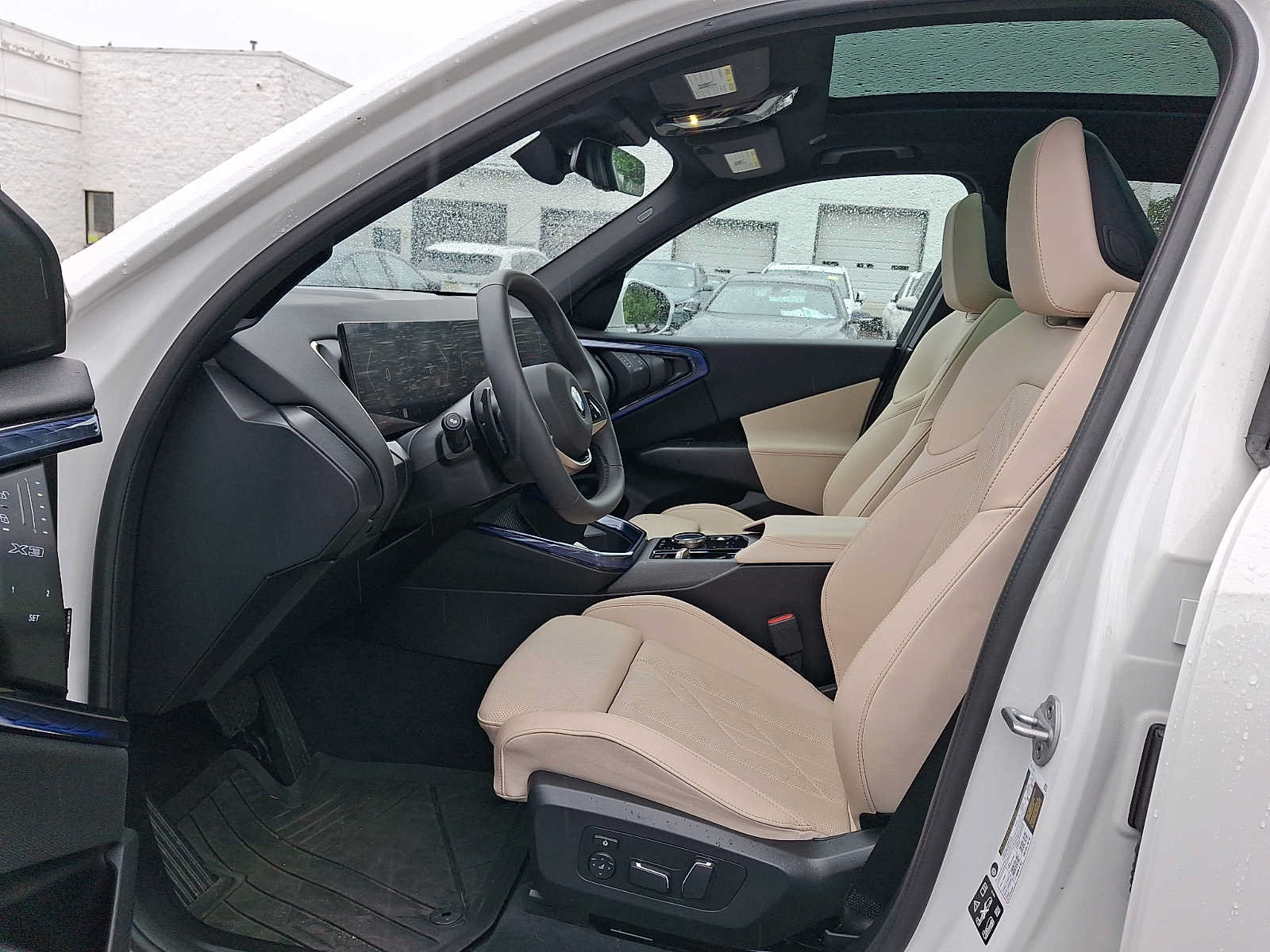 Used 2025 BMW X3 xDrive30i w/ Convenience Package AWD/4WD image 13