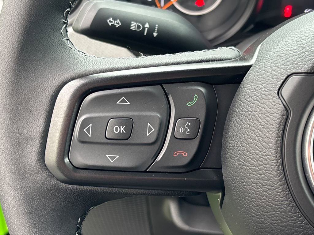 New 2025 Jeep Gladiator Sport image 37