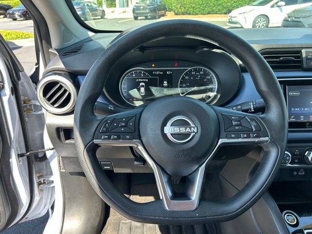 Used 2024 Nissan Versa SV FWD image 17