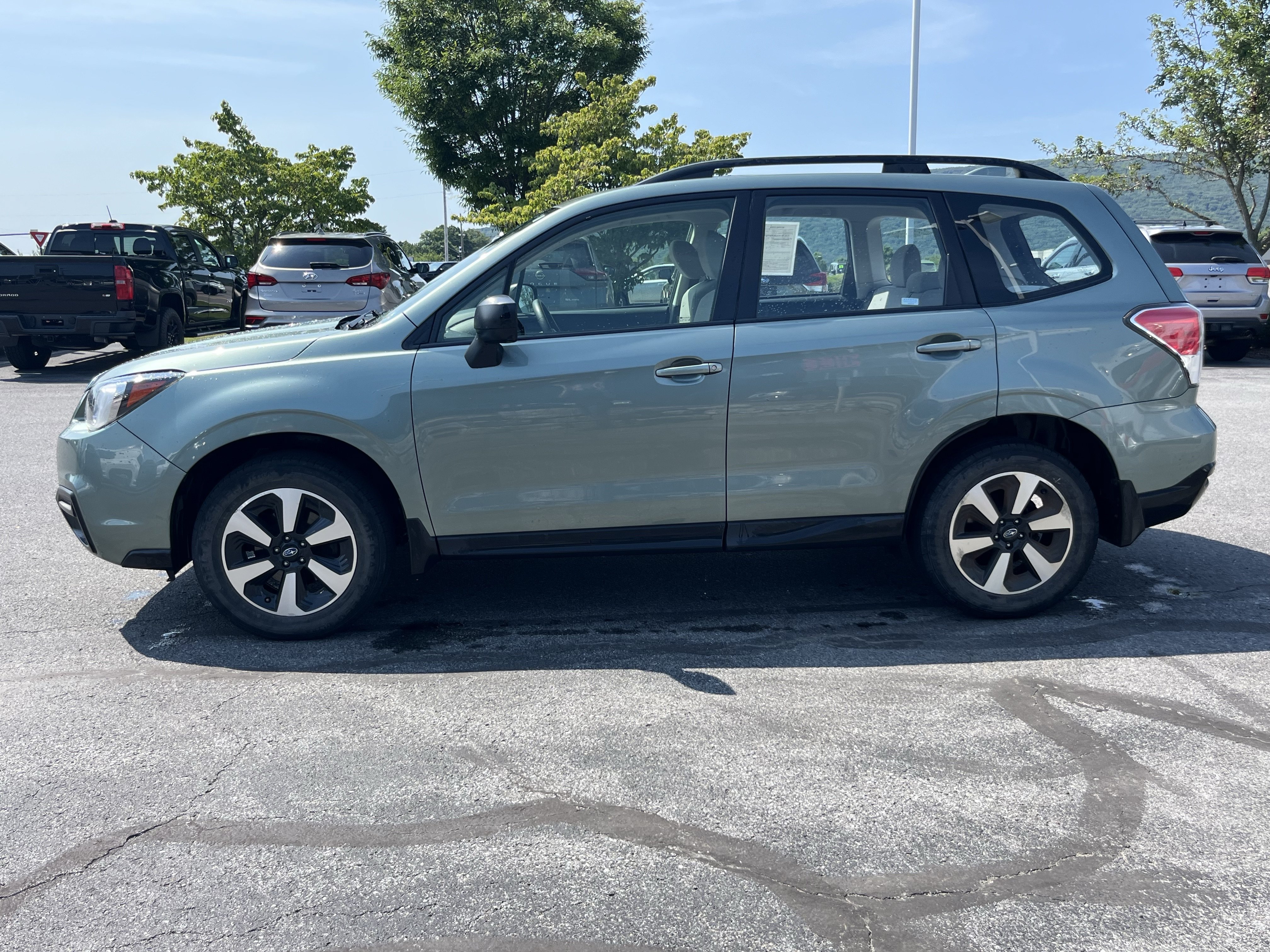 Used 2018 Subaru Forester 2.5i w/ Protection Package #1 AWD/4WD image 9