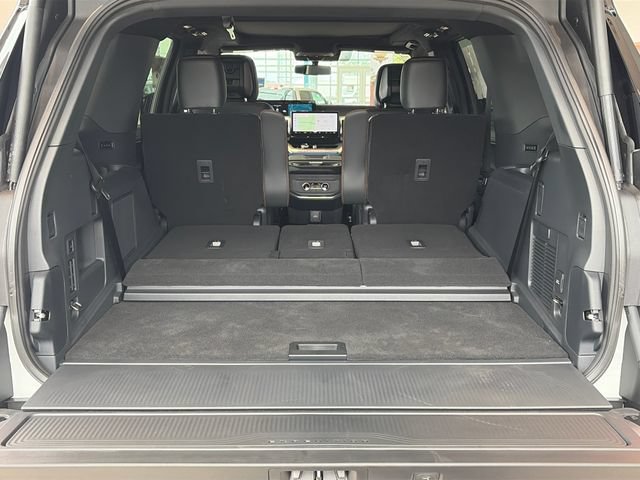 New 2027 Ford Expedition Tremor w/ Driver's Package AWD/4WD image 11