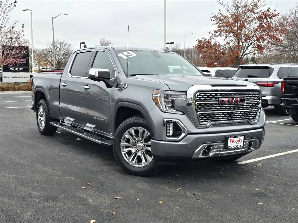 Used 2019 GMC Sierra 1500 Denali w/ Driver Alert Package II image 2