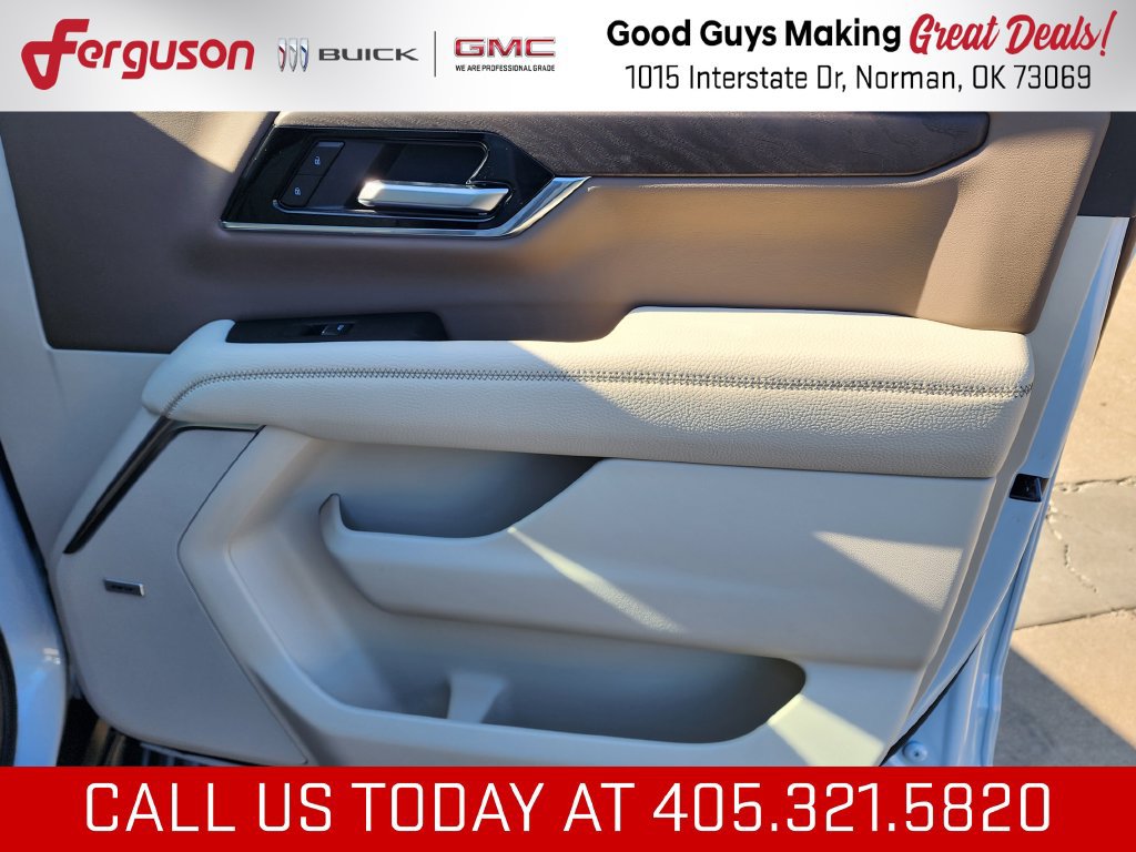 New 2026 GMC Yukon Denali w/ Denali Reserve Package AWD/4WD image 45