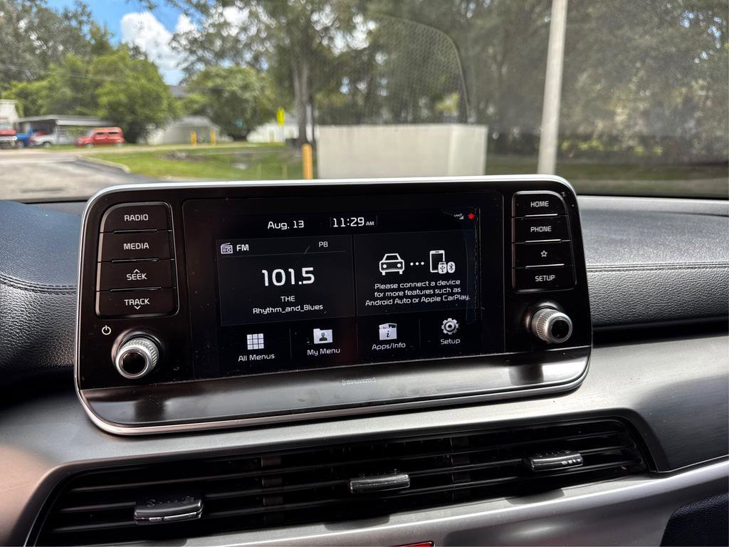 Used 2020 Kia Telluride S w/ S 8 Passenger Seating Package image 14