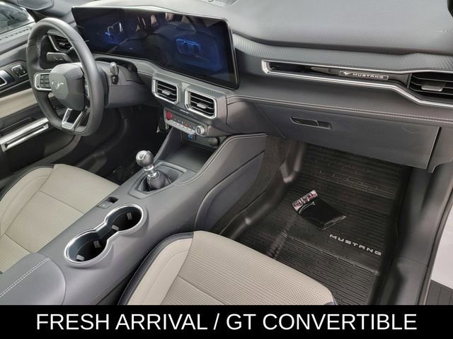 Used 2025 Ford Mustang GT Premium RWD image 18