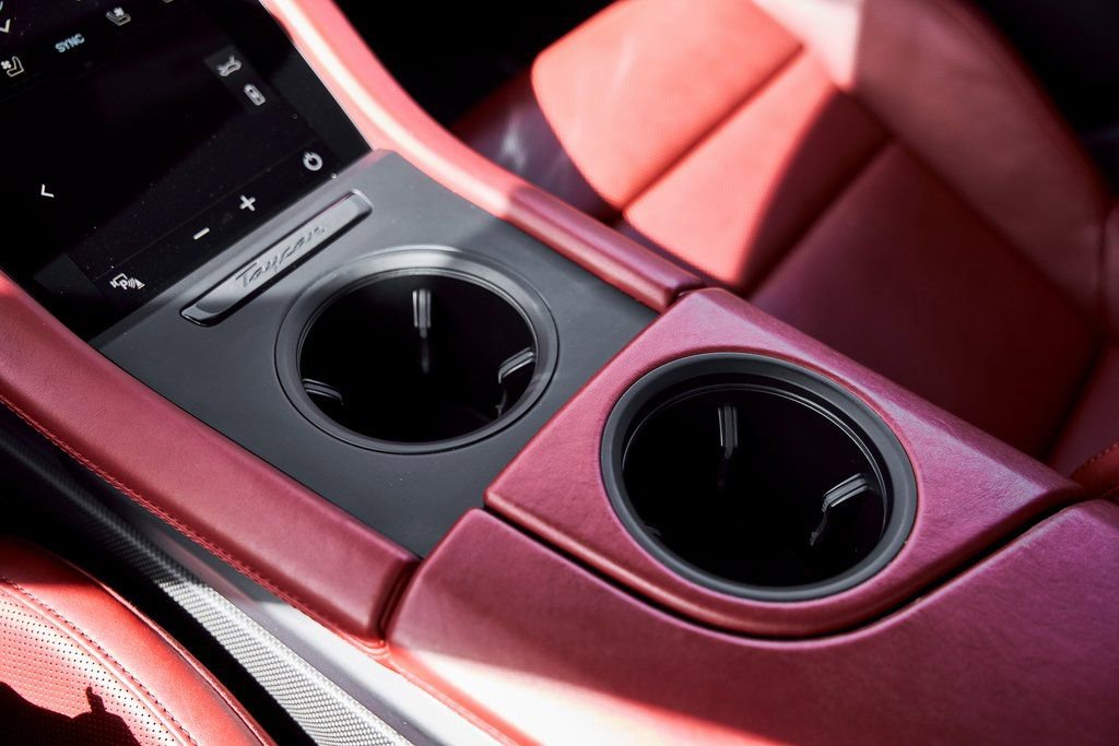 Used 2020 Porsche Taycan Turbo image 64