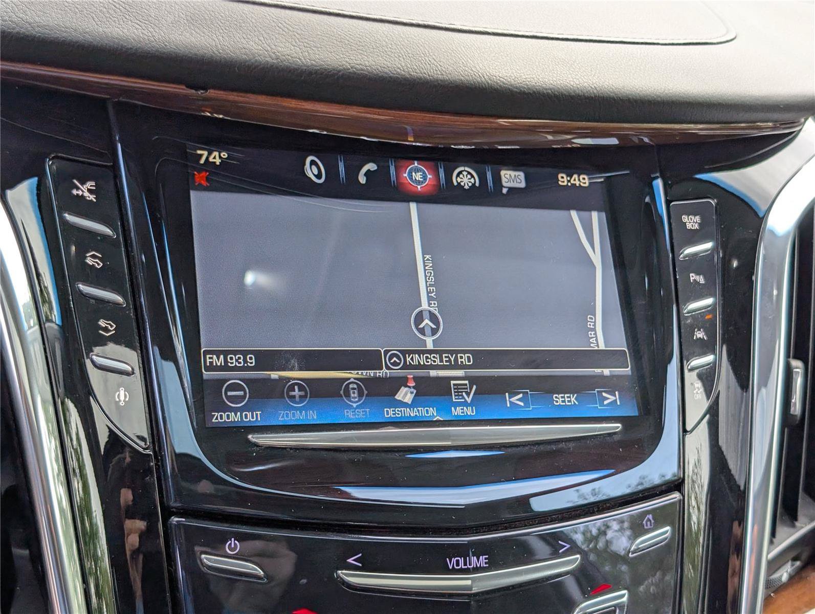 Used 2016 Cadillac Escalade ESV Premium AWD/4WD image 34