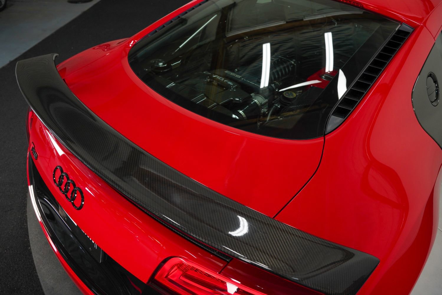 Used 2014 Audi R8 V10 image 25