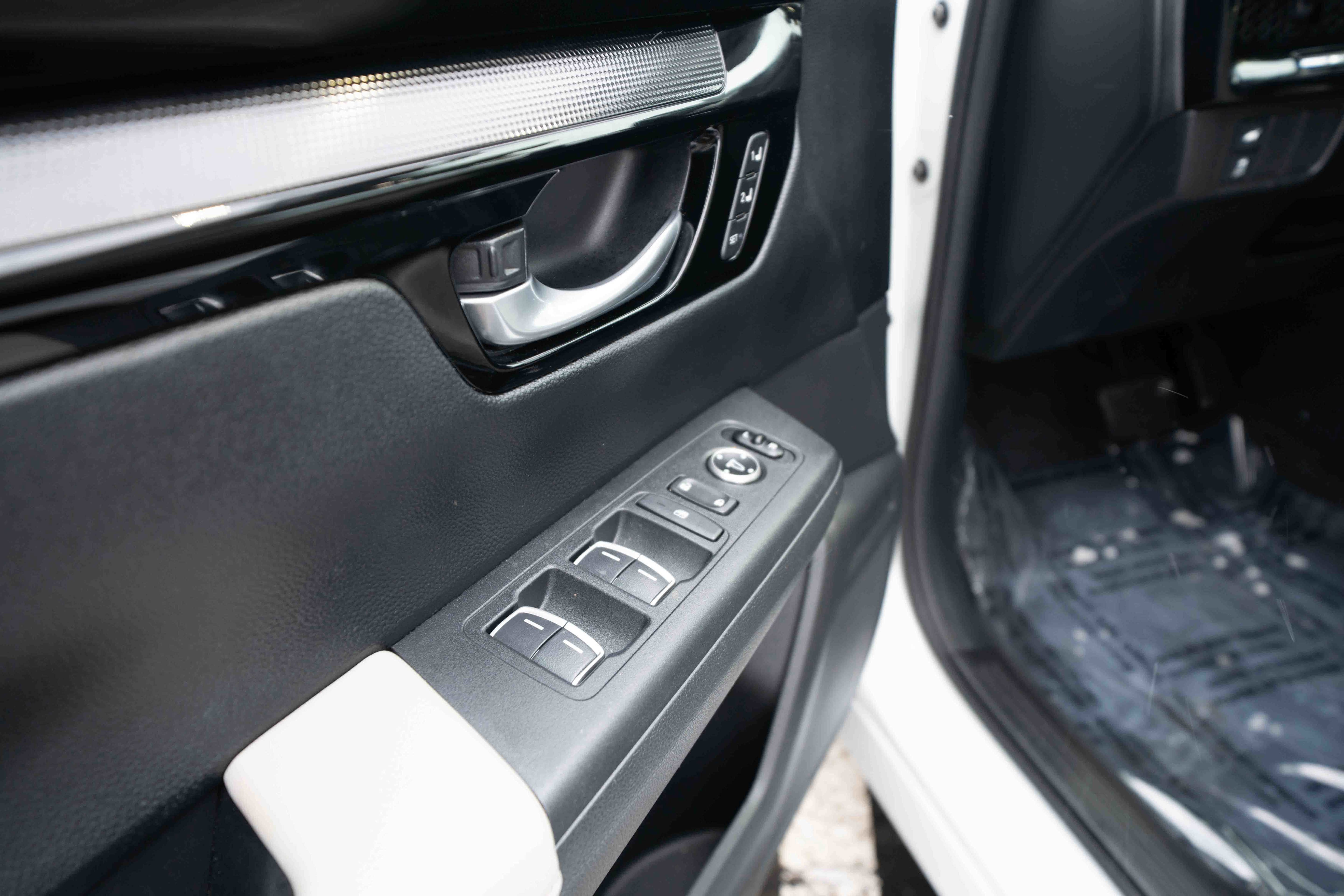 Certified 2023 Honda CR-V EX-L image 7