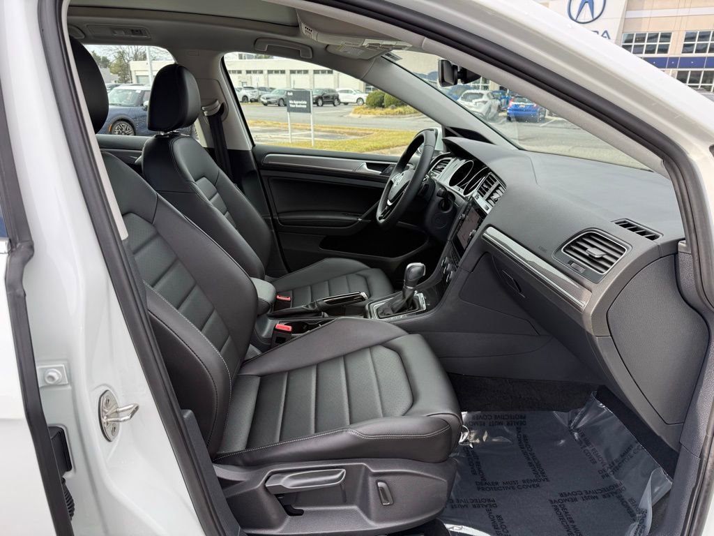Used 2019 Volkswagen Golf Alltrack SEL image 46