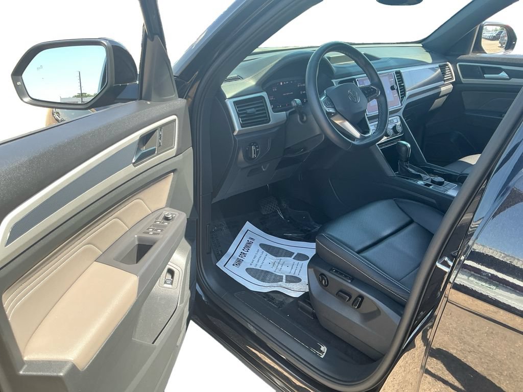 Used 2021 Volkswagen Atlas Cross Sport SEL AWD/4WD image 24