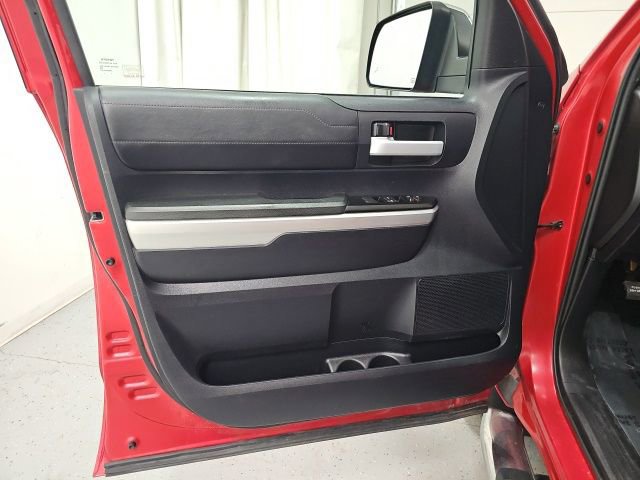 Used 2016 Toyota Tundra Limited image 11