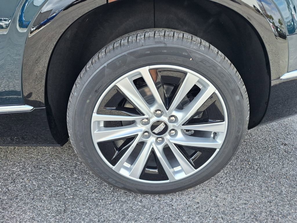 New 2026 Cadillac Vistiq Luxury image 25