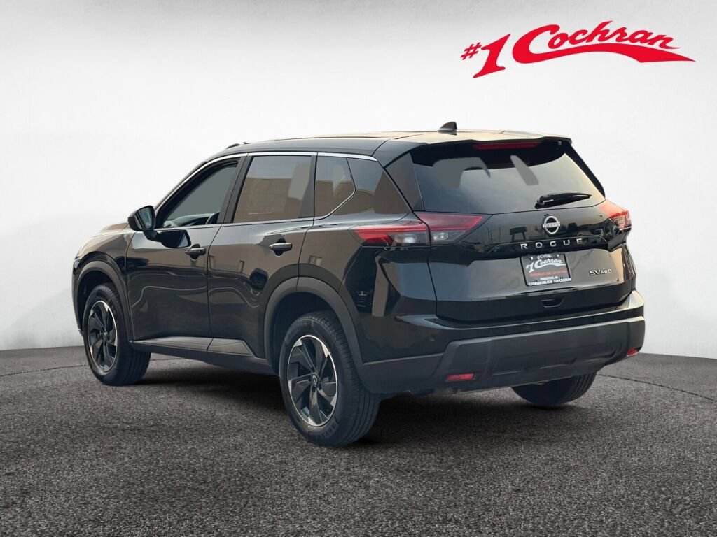 Used 2024 Nissan Rogue SV AWD/4WD image 23