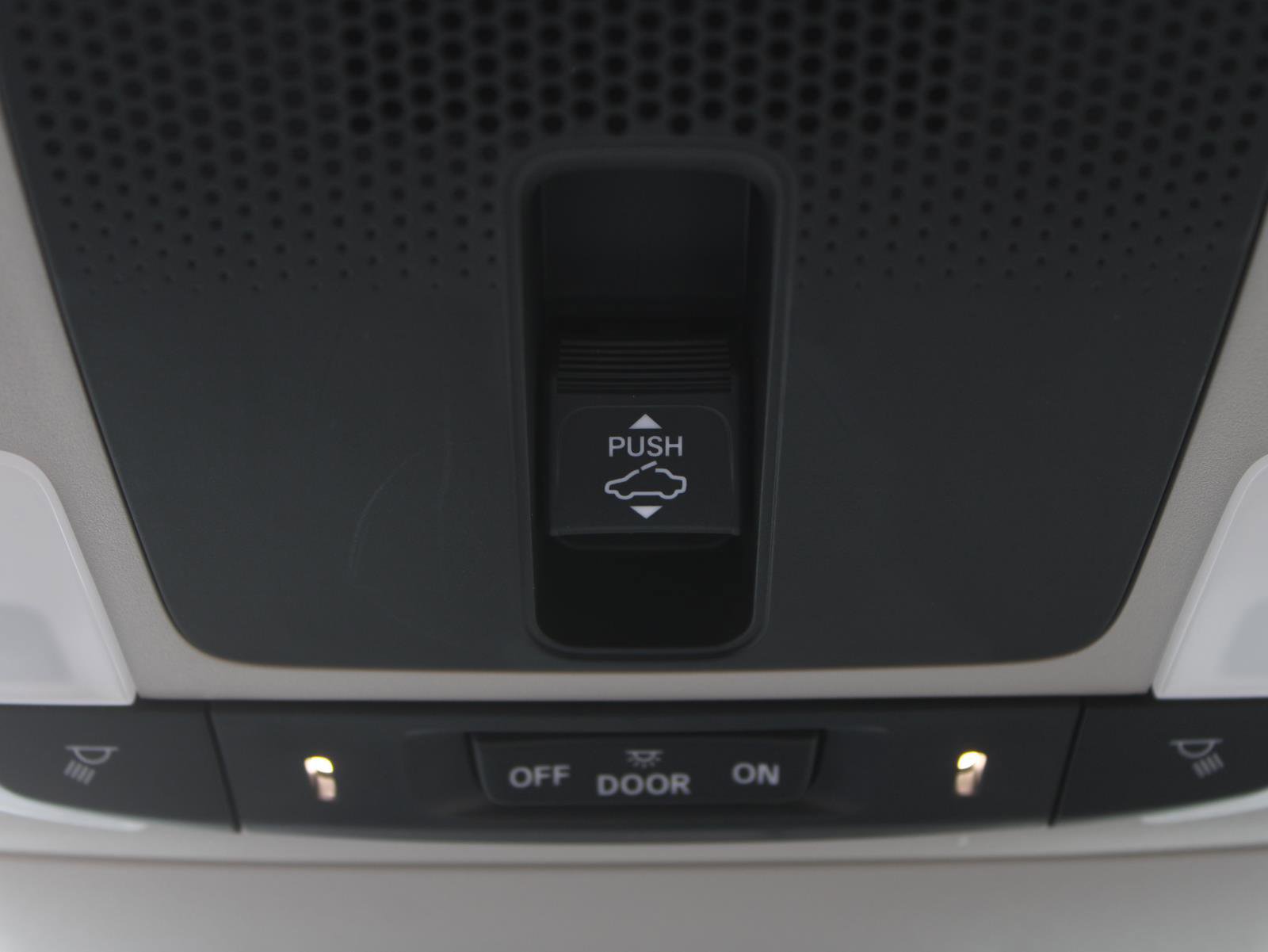 Used 2024 Honda CR-V EX image 11