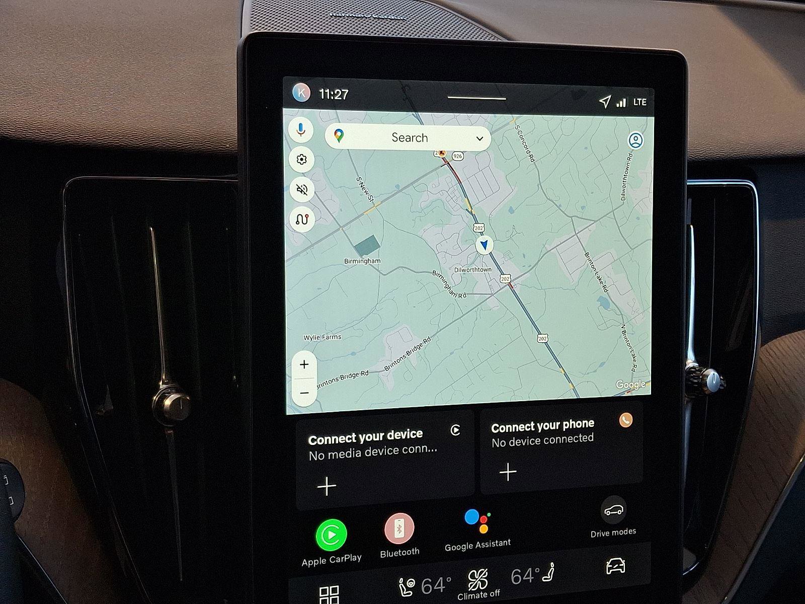 Used 2026 Volvo XC60 T8 Plus w/ Climate Package image 11