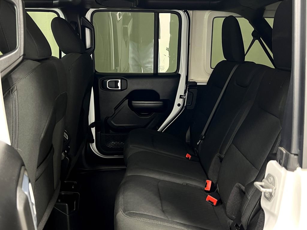 Used 2021 Jeep Wrangler Unlimited Sport image 30